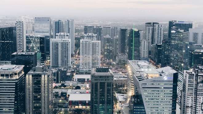 Dive into Manila’s Vibrant Energy