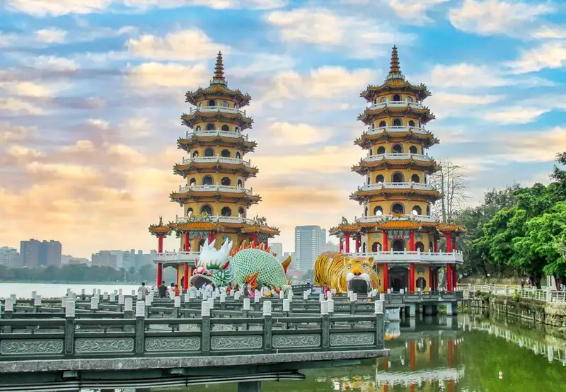 Dragon and Tiger Pagodas
