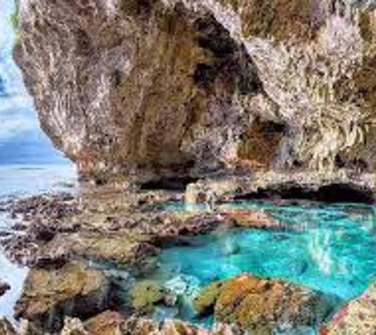 Avaiki Cave
