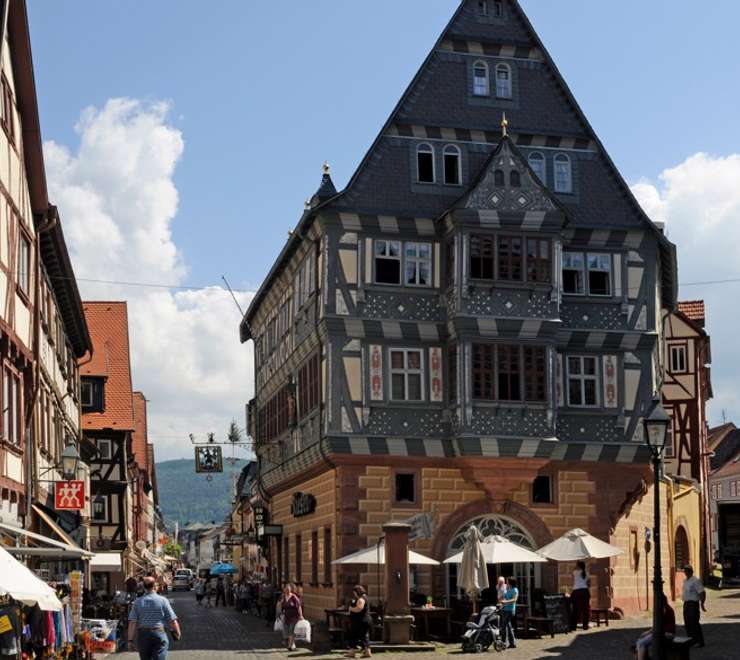 Gasthaus zum Riesen (Giant’s Inn)