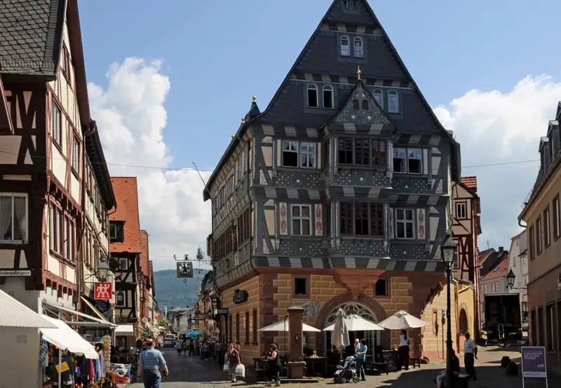 Gasthaus zum Riesen (Giant’s Inn)