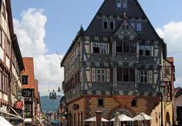 IgluCruise.Application.ViewModels.Shared.WebImageViewModel?.Description