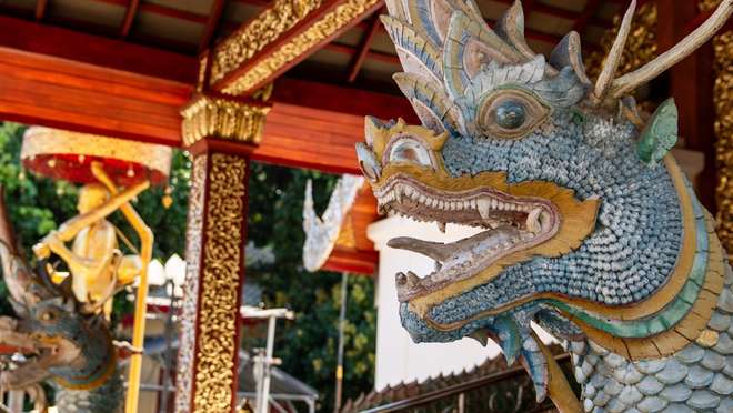 Explore Chiang Rai's famous temples