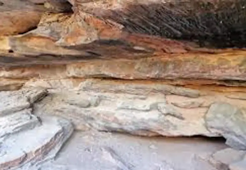 Sandstone Escarpments