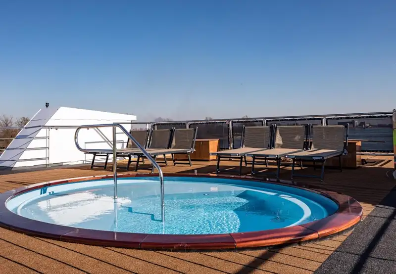 Sun Deck