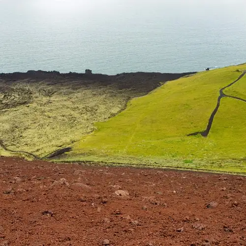 Image related to Image related to Eldfell Mountain 