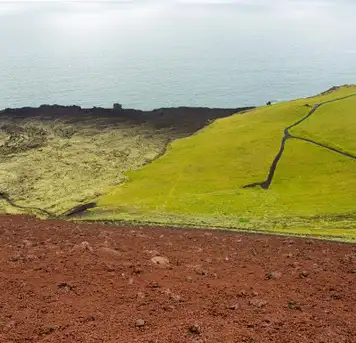 Image related to Eldfell Mountain 