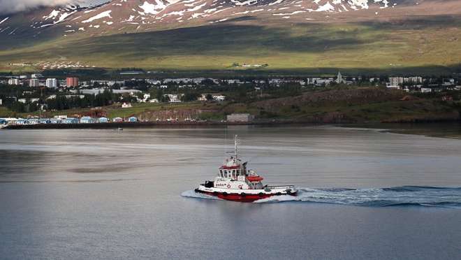 Explore Akureyri’s Arctic Beauty