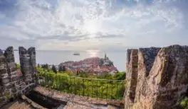 Image related to Walk the Town Walls