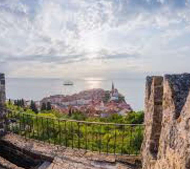 Walk the Town Walls
