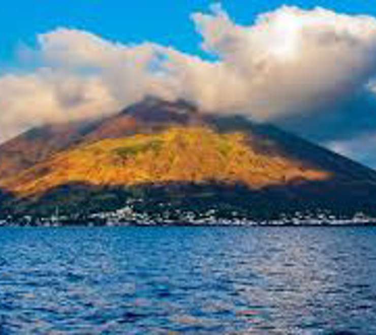 Stromboli Volcano, sailing past