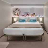 Image related to Solo Inside