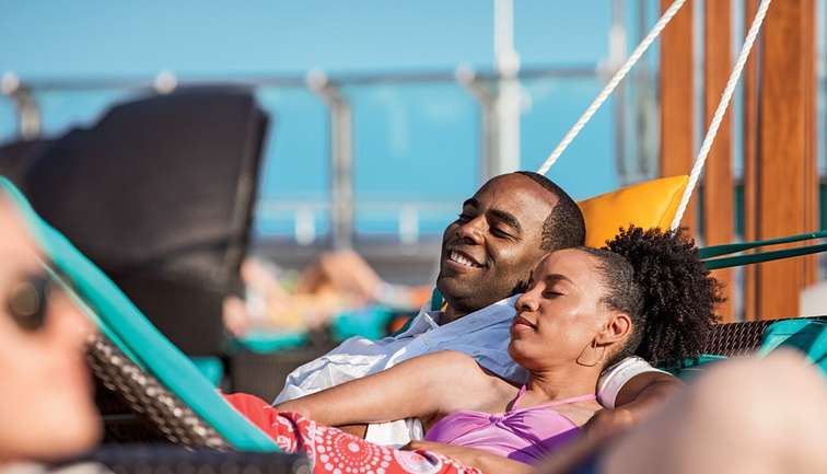 Carnival Breeze