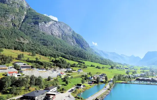 Image related to Innvikfjorden (Scenic Cruising)