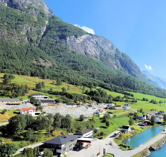 Image related to Innvikfjorden (Scenic Cruising)