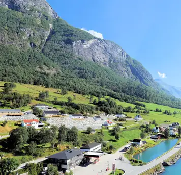 Image related to Innvikfjorden (Scenic Cruising)