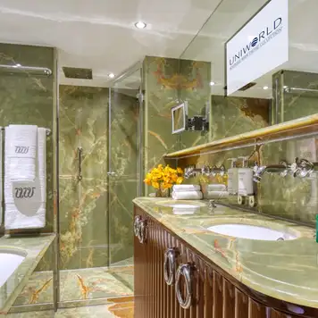 Image related to Suite Bathroom