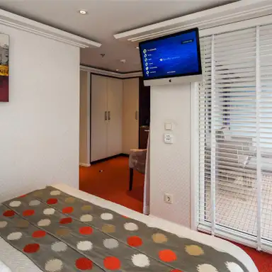 Image related to Suite