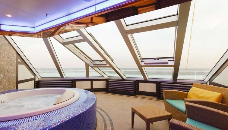 Samsara Grand Suite With Ocean View Veranda & Jakuzzi