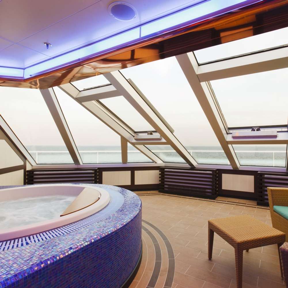 Samsara Grand Suite With Ocean View Veranda & Jakuzzi