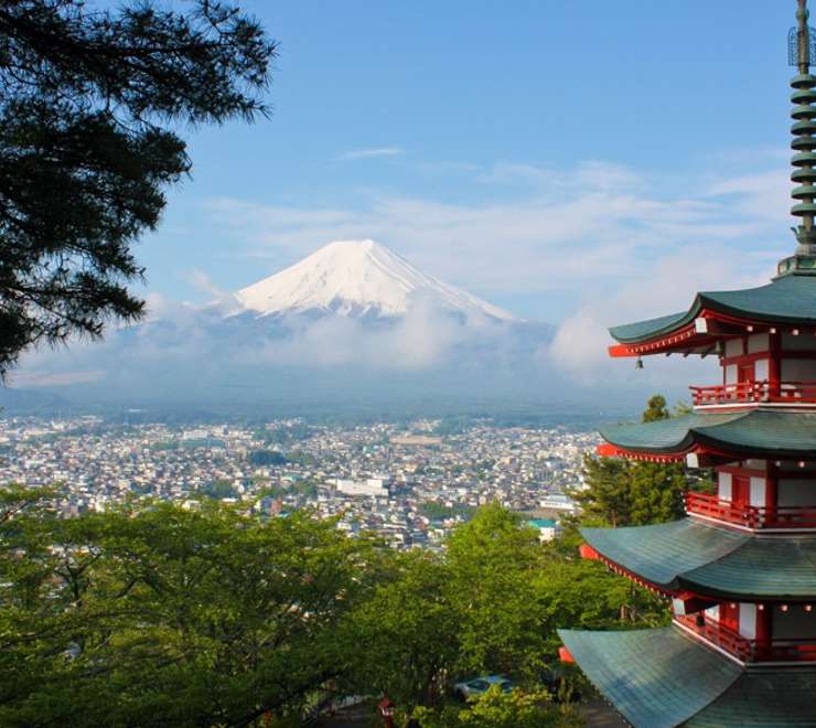 9-night Osaka, Kyoto, Hiroshima, and Tokyo tour with Snow Monkeys Experience
