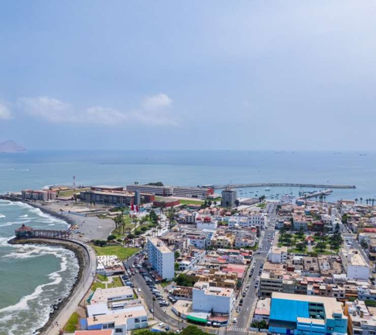 Callao (tours to Lima) - Overnight onboard