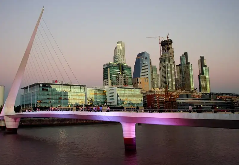 Puente de la Mujer