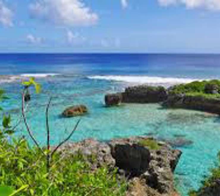 Snorkel in Limu Pools