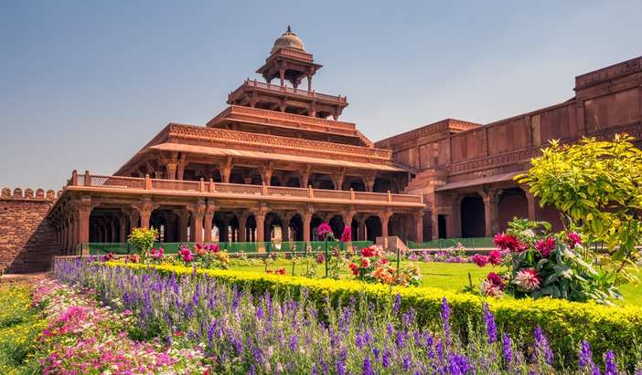 Agra Hotel Stay - 1 Nights
