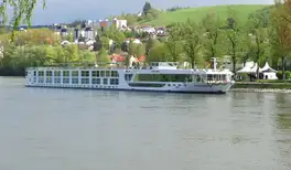 Scenic Amber