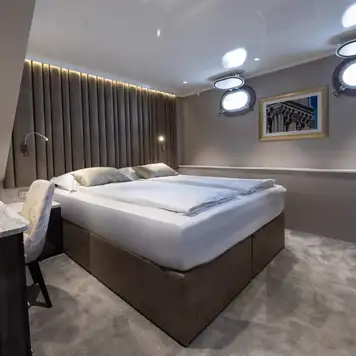 MV Lady Eleganza