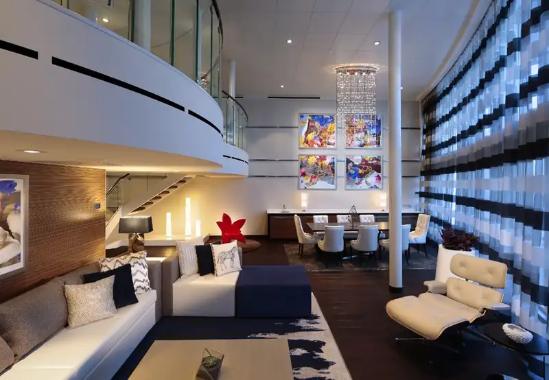 Royal Loft Suite