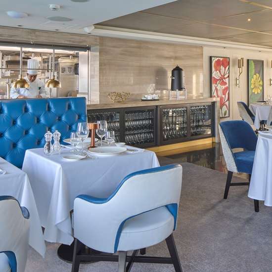 Yacht Club Restaurant