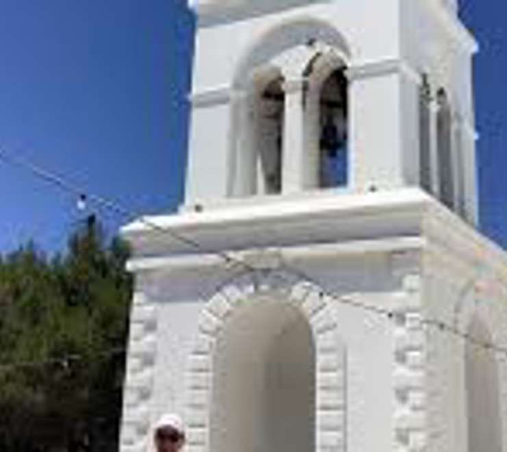 Visit the Church of Holy Trinity