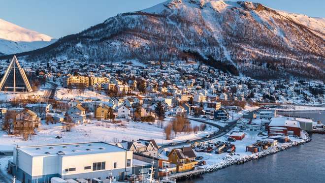 Chase the Northern Lights in Tromsø