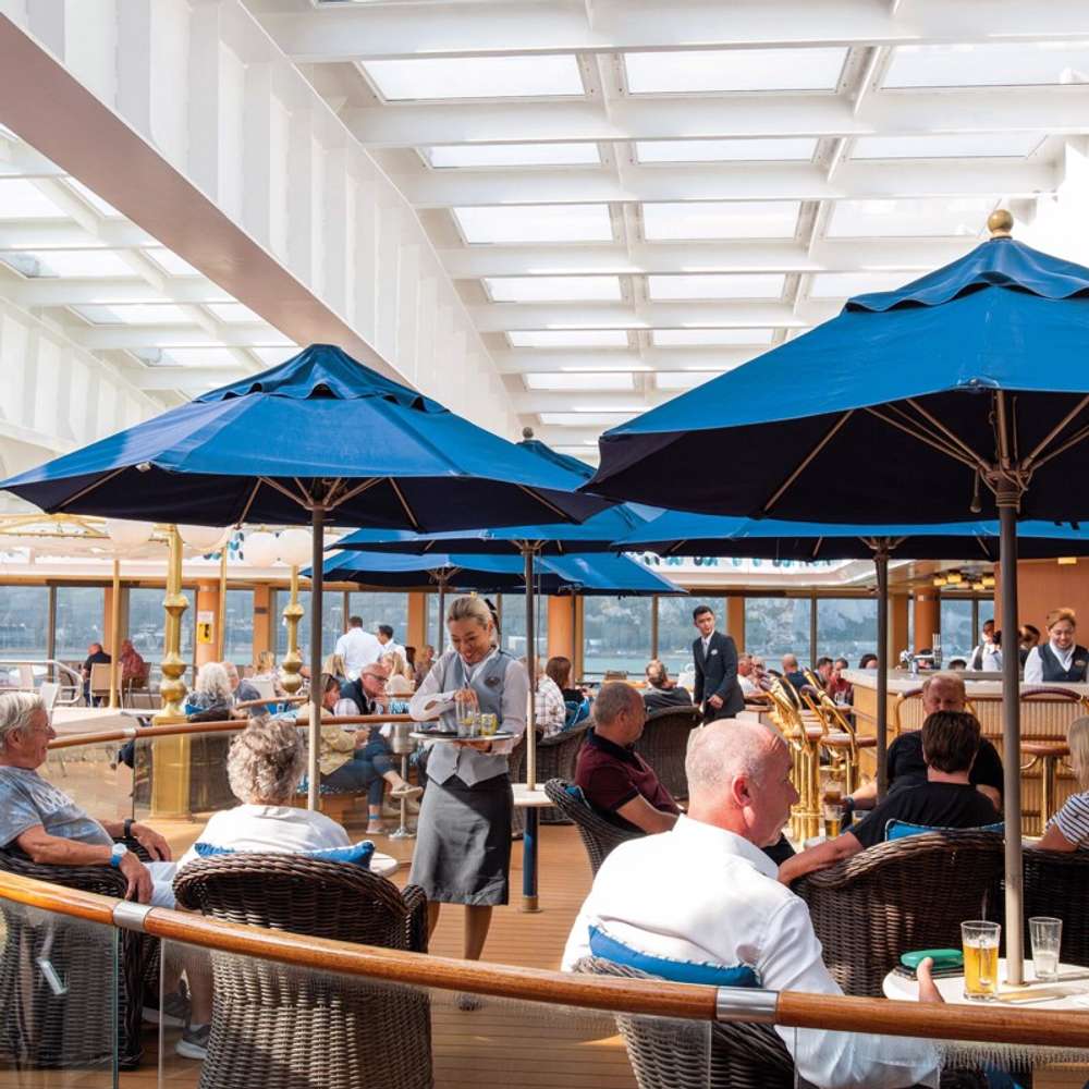 The Lido Bar