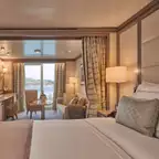 Overview of a Classic Veranda Suite