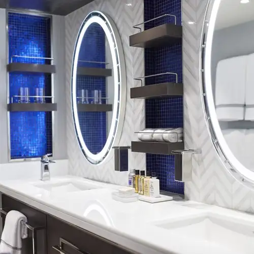 Image related to Regent Seven Seas Splendour