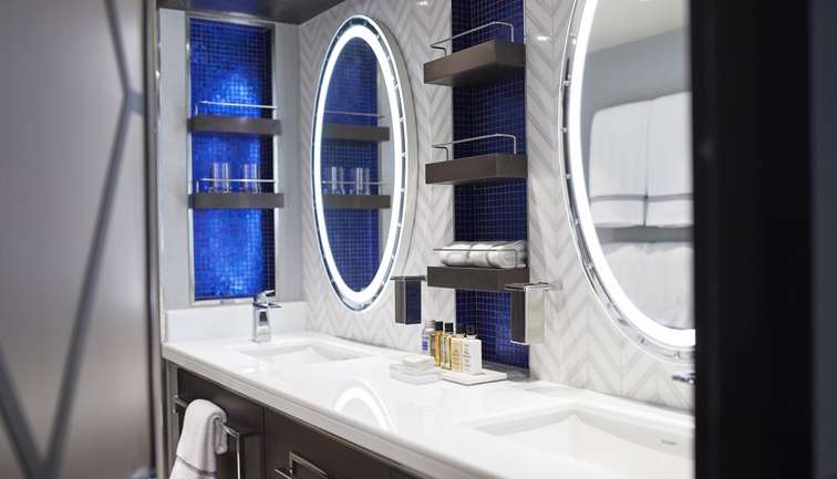 Penthouse Suite