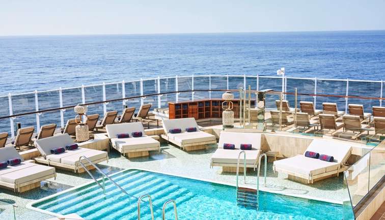 Atoll Pool