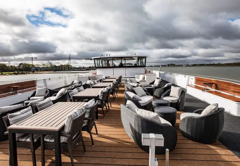 Sun Deck