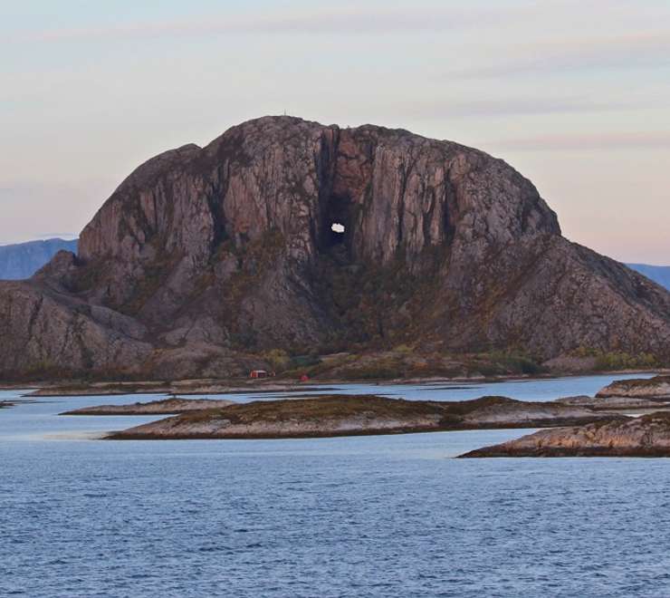 Torghatten - Cruising