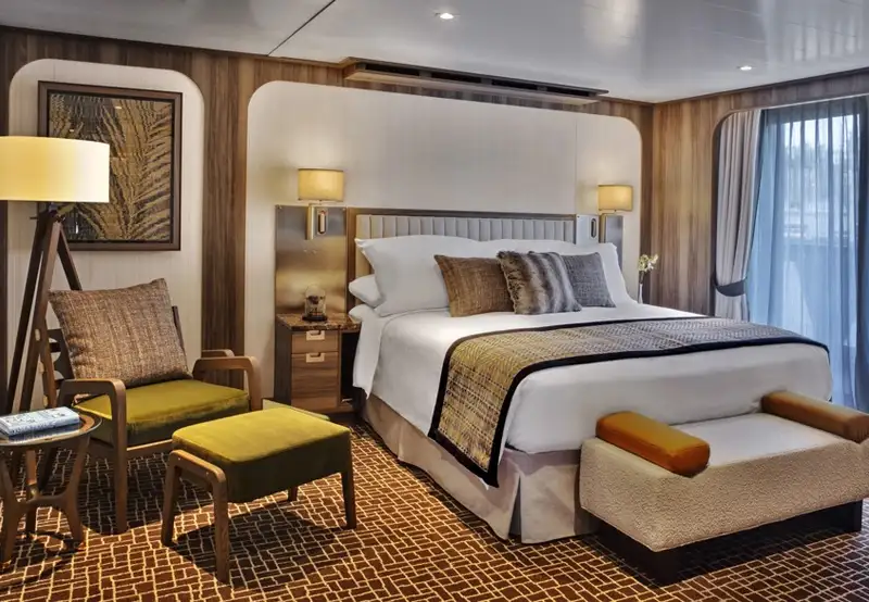 Signature Suite