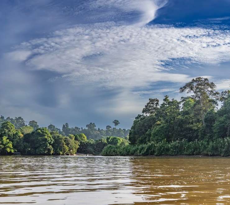 Pitas Lake - Wildlife River Cruising