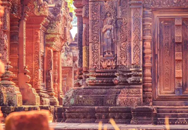 Banteay Srei Temple & Landmine Museum