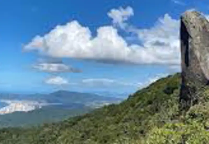 Pico da Pedra