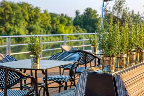 Image related to Lido di Venezia Deck
