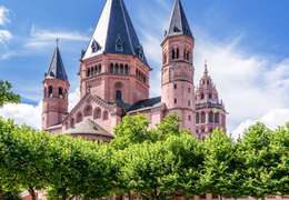 IgluCruise.Application.ViewModels.Shared.WebImageViewModel?.Description