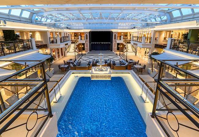 Carnival Venezia, Lido Pool