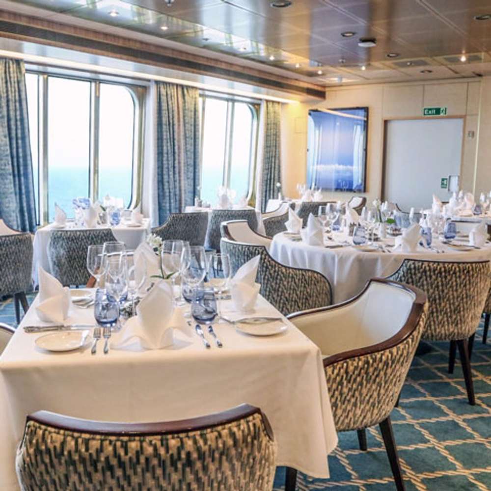 arctic dining room